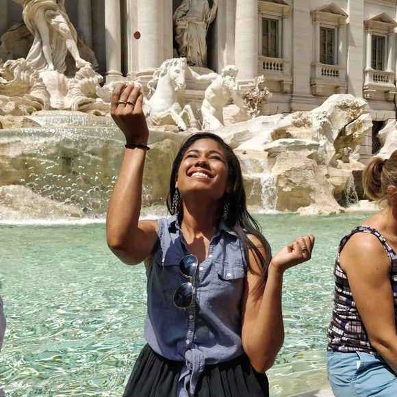 Meet Your Posher - Picture 1 of 3